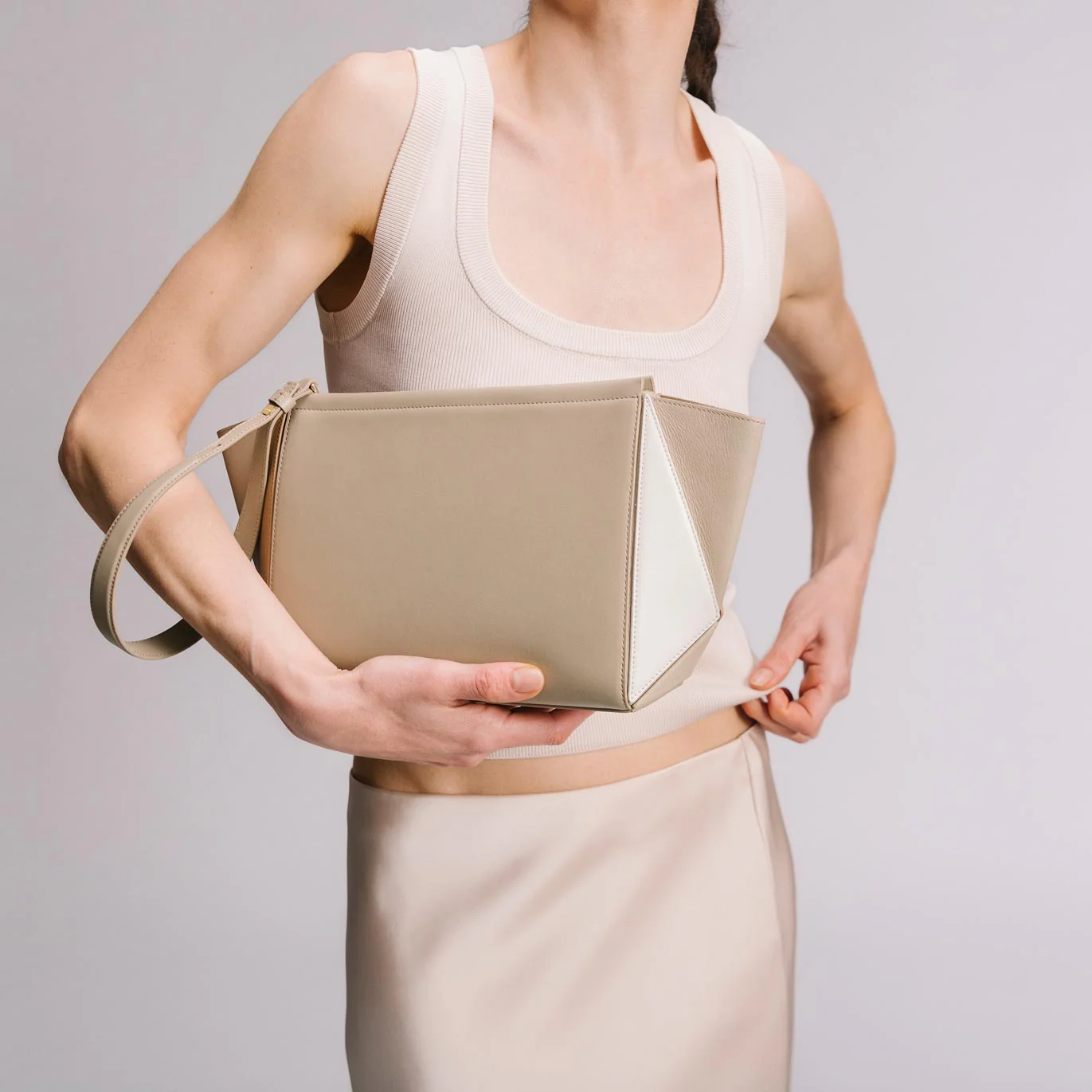 Large Triangle Pouch - Milky - Image 2