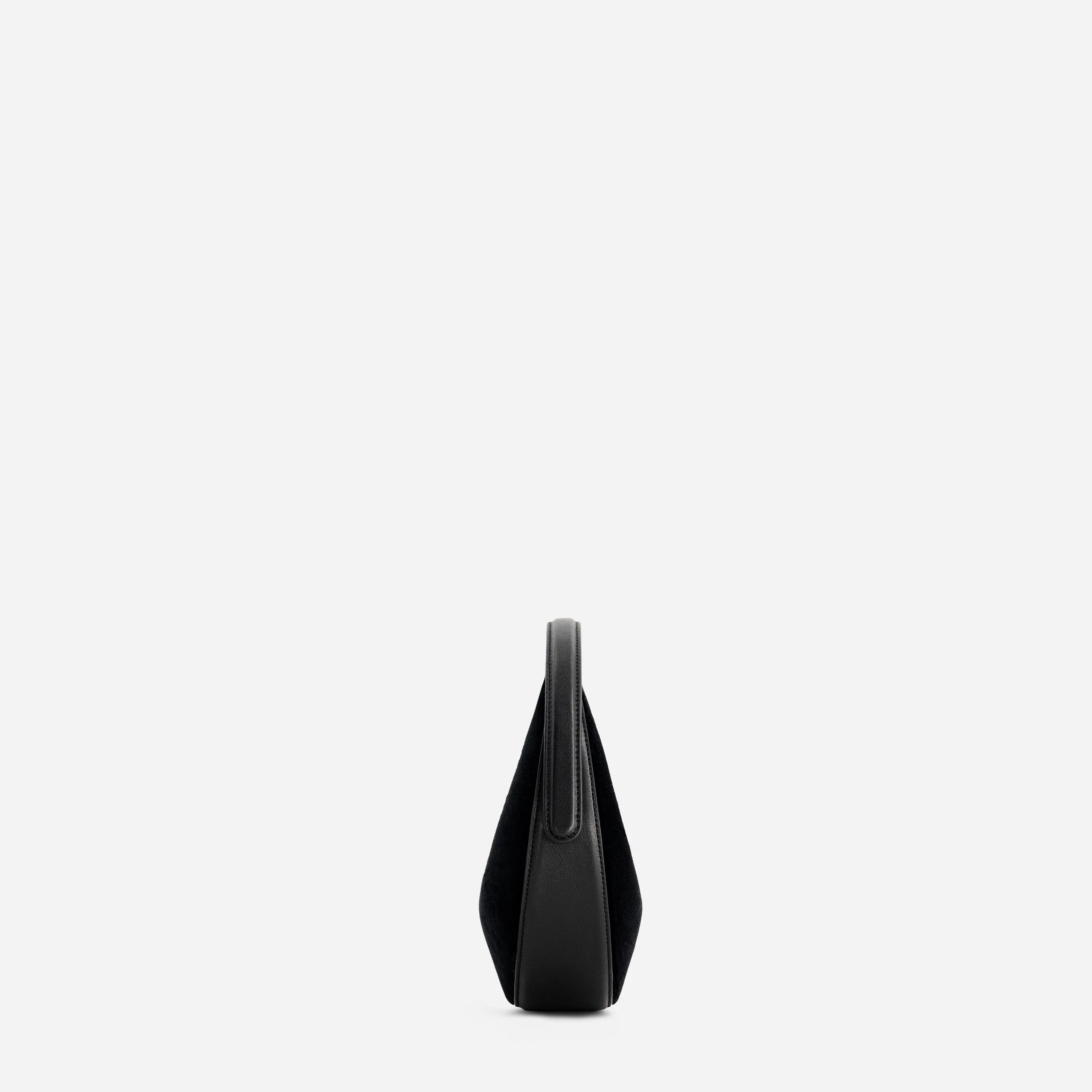 Luna 20 - Velvet Black - Image 4