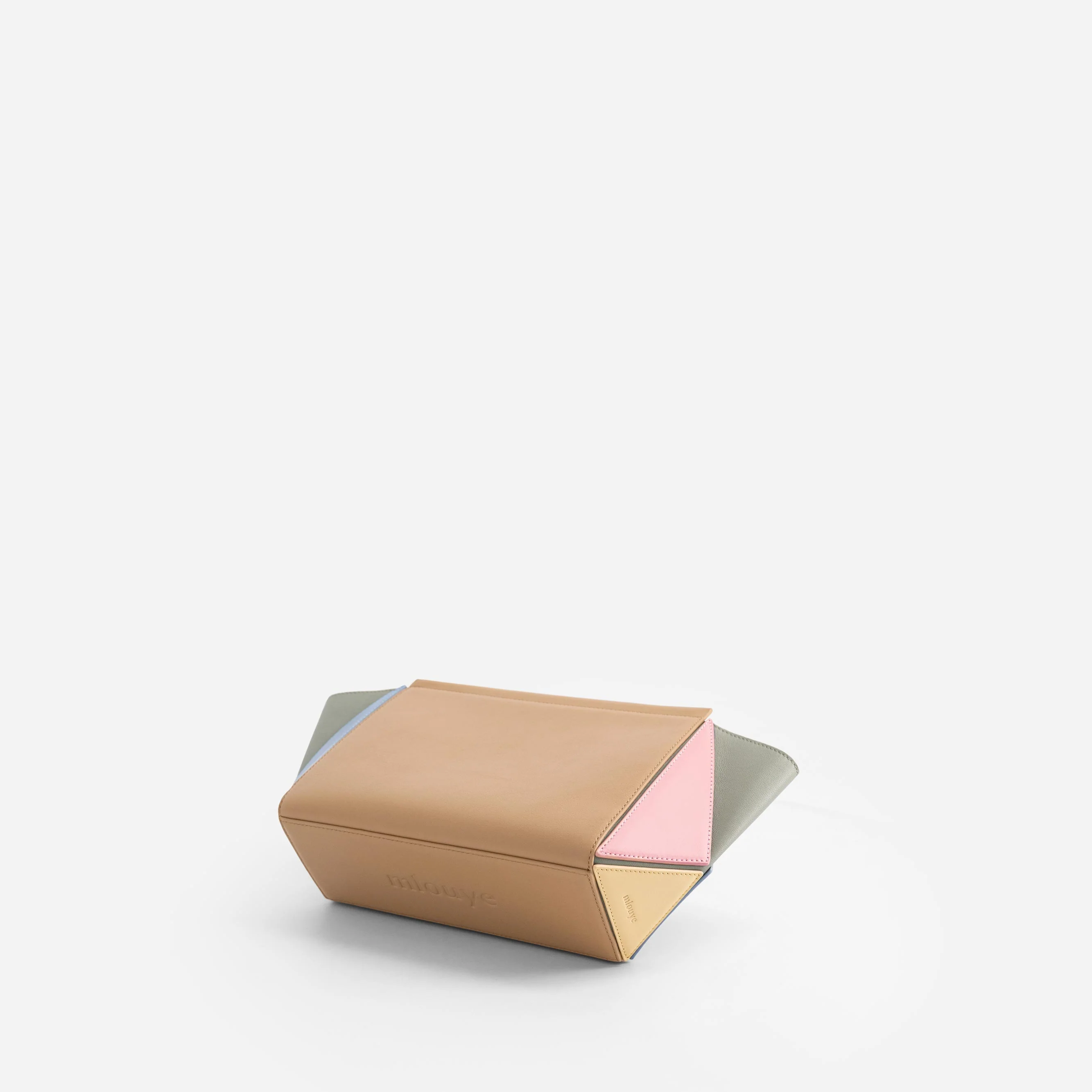 Medium Triangle Pouch - Gummy - Image 5