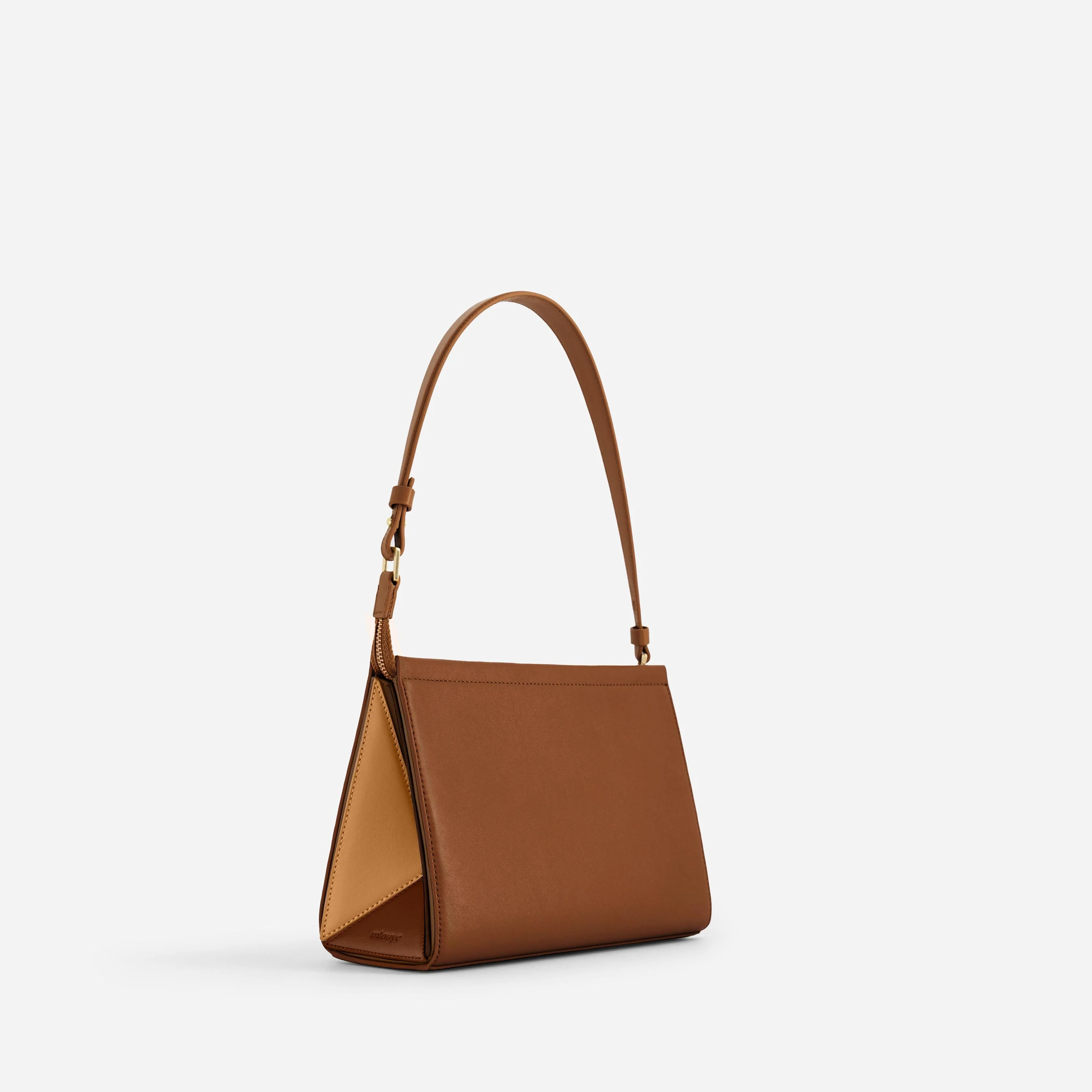 Medium Triangle Pouch - Praline - Image 3