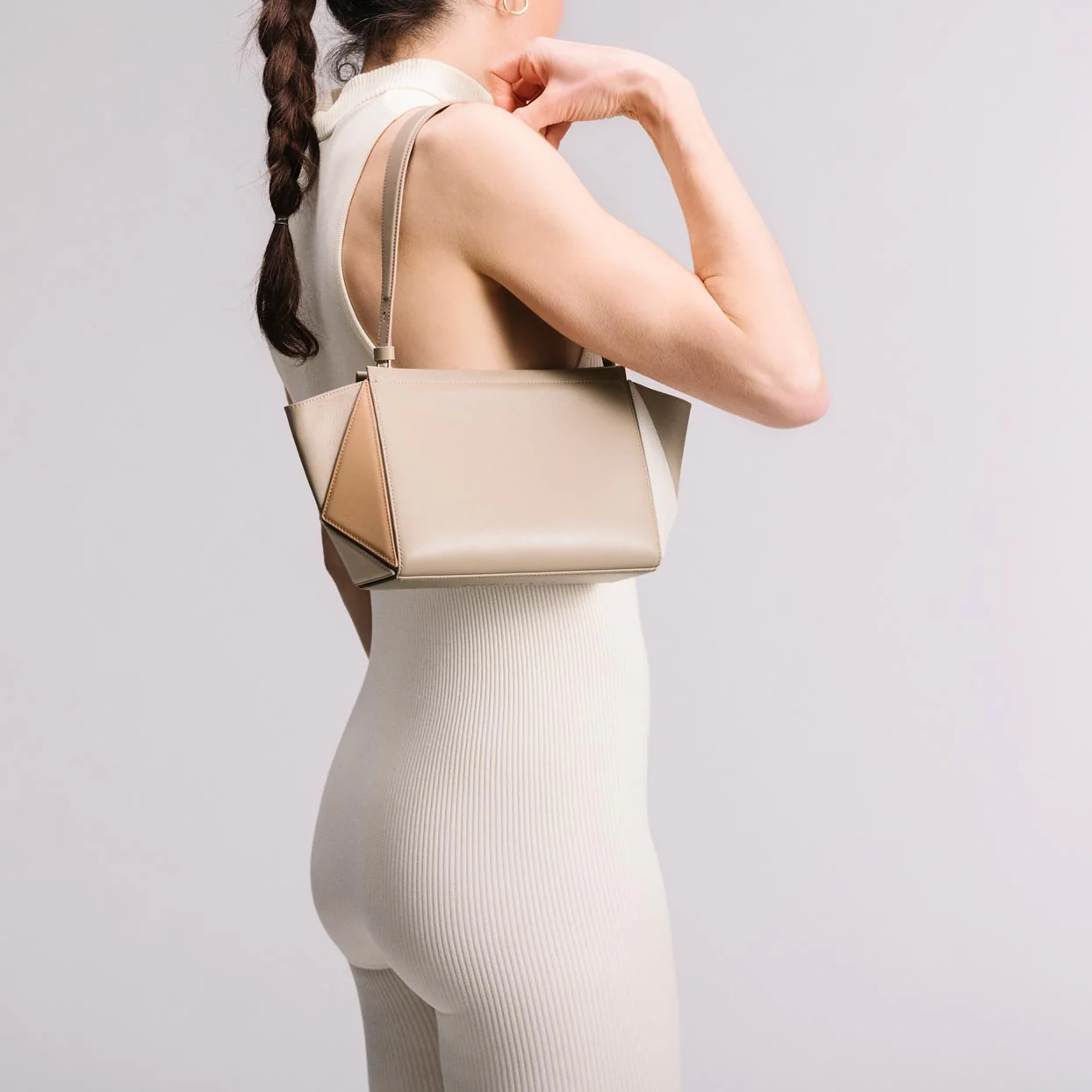 Medium Triangle Pouch - Praline - Image 7