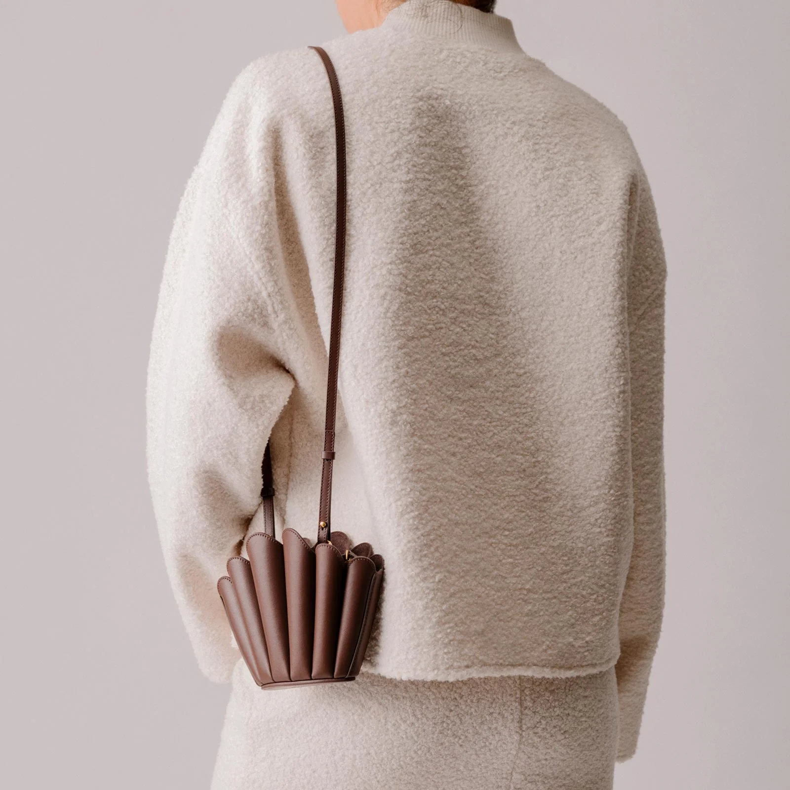 Micro Seashell - Off White - Image 7