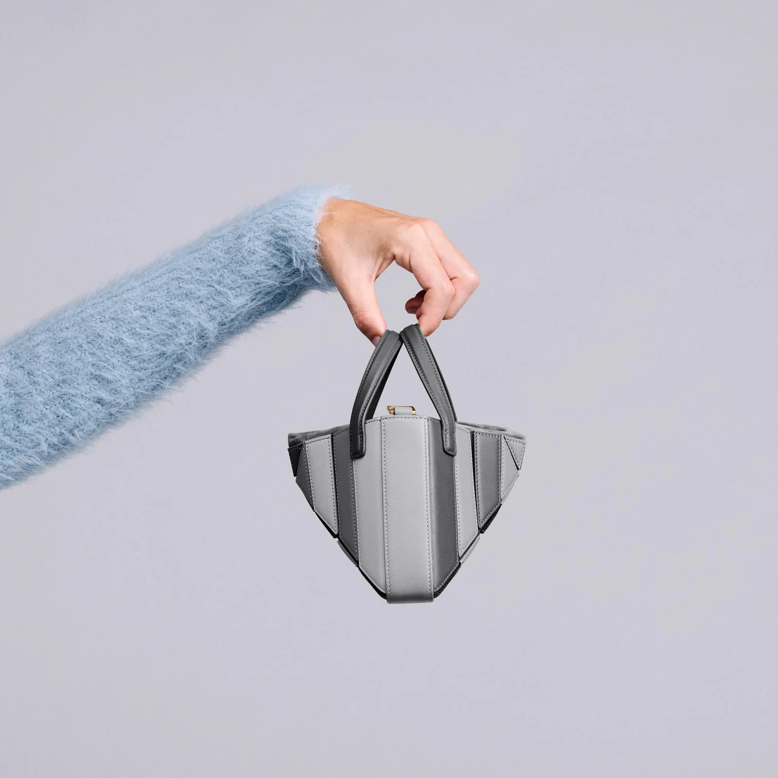 Mini Sera Tote - Shark - Image 9