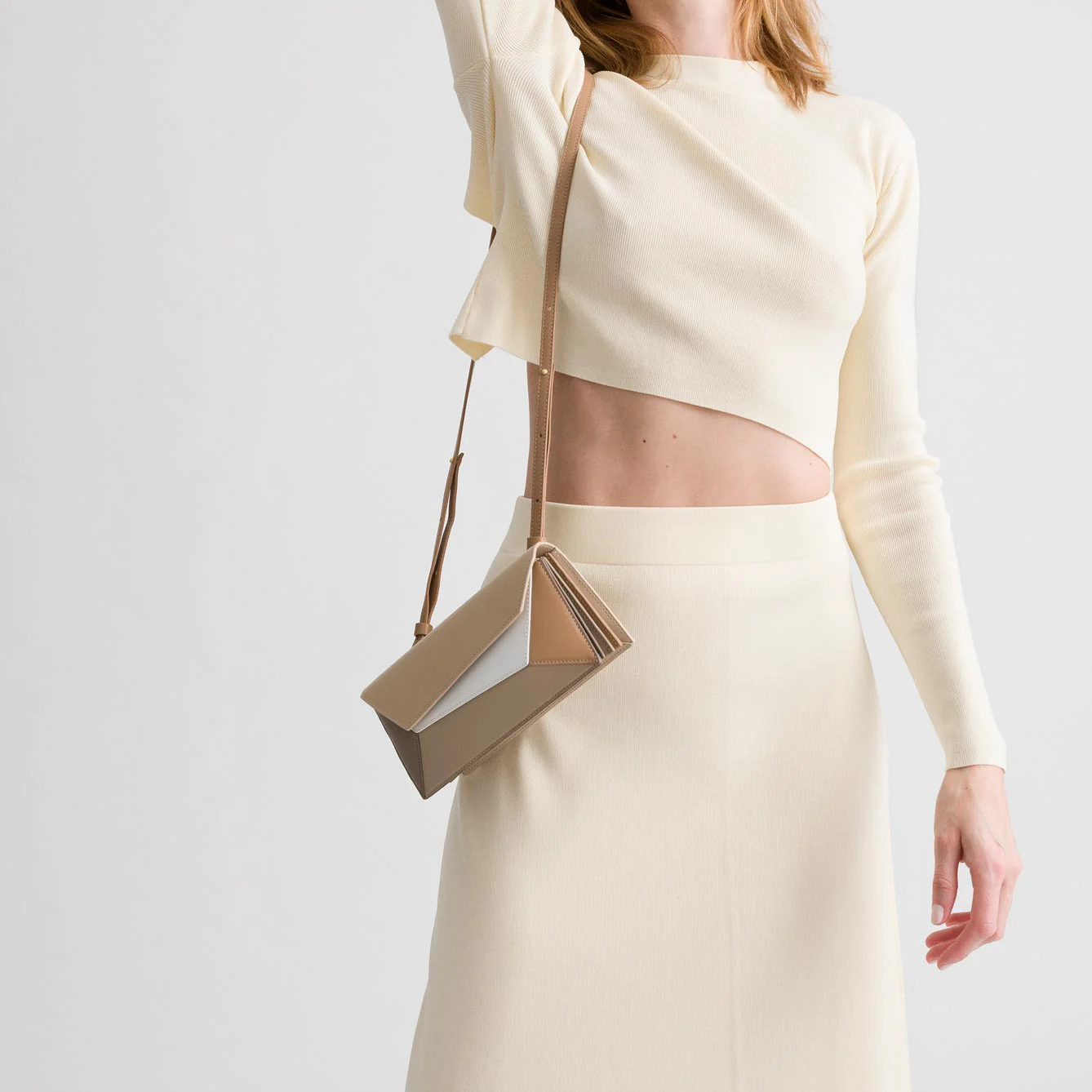 Naomi Long Purse - Milky - Image 6