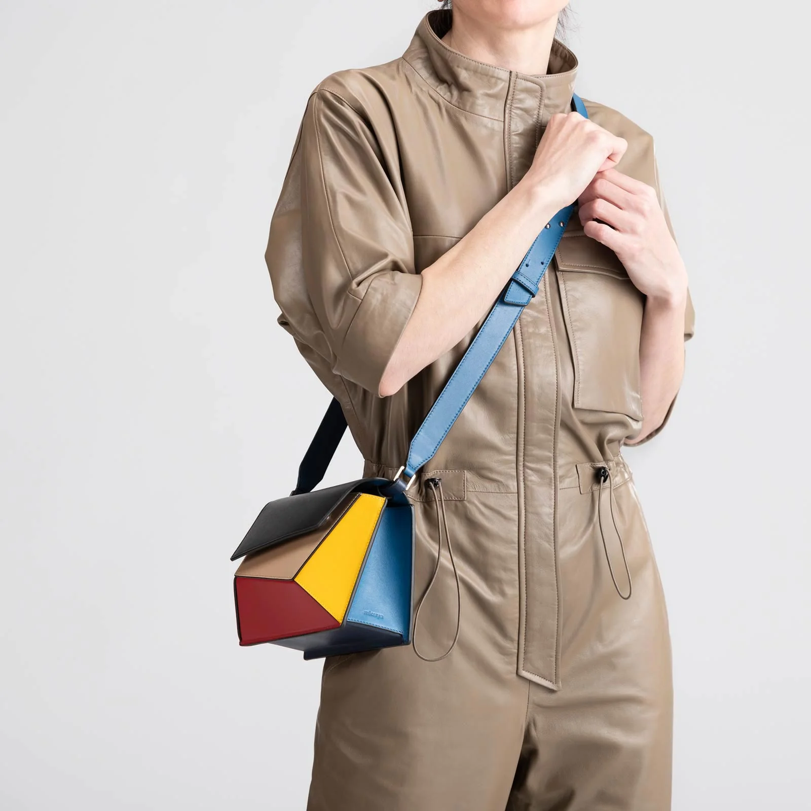 Naomi - Mondrian - Image 8