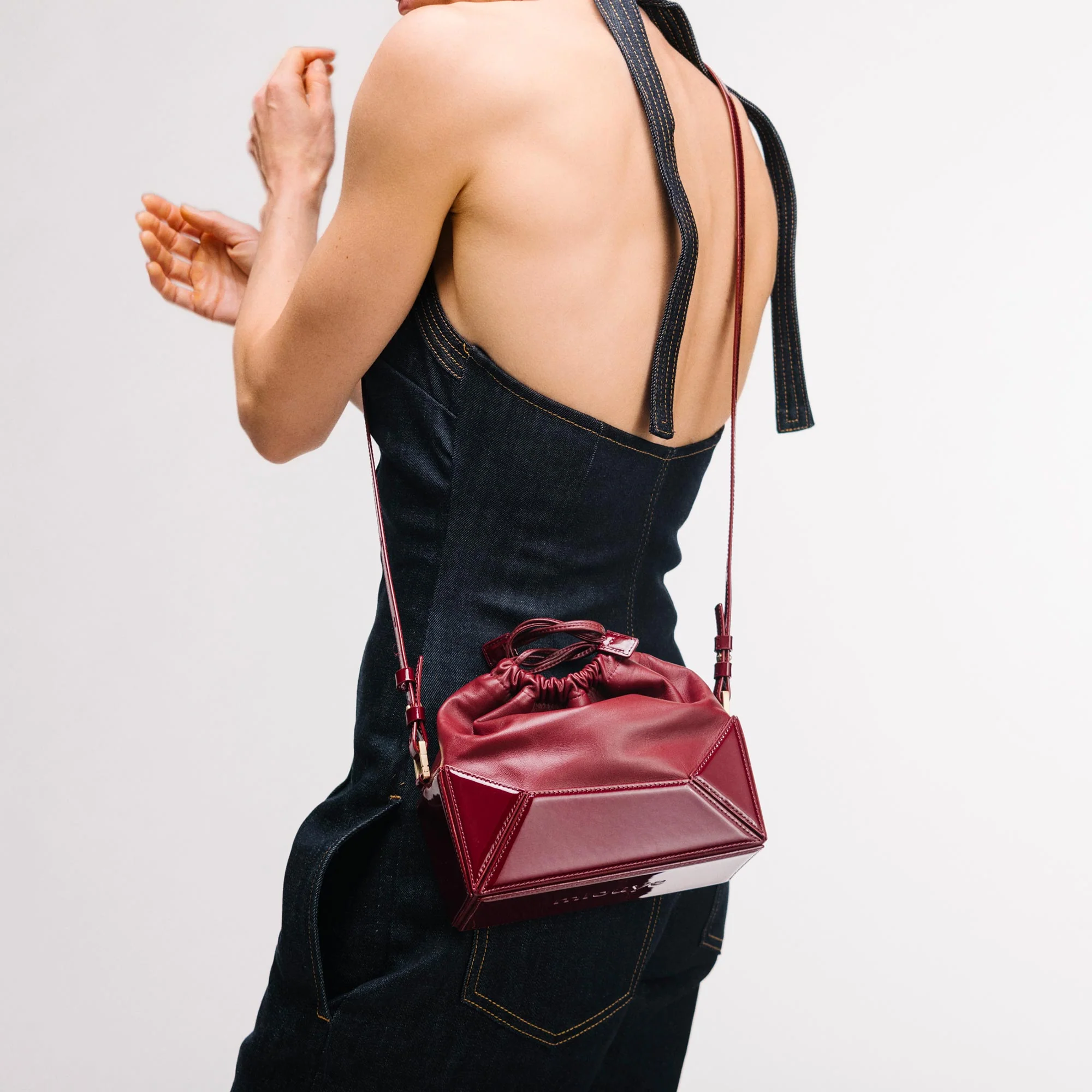 Naomi Pouch - Patent Bordeaux - Image 3