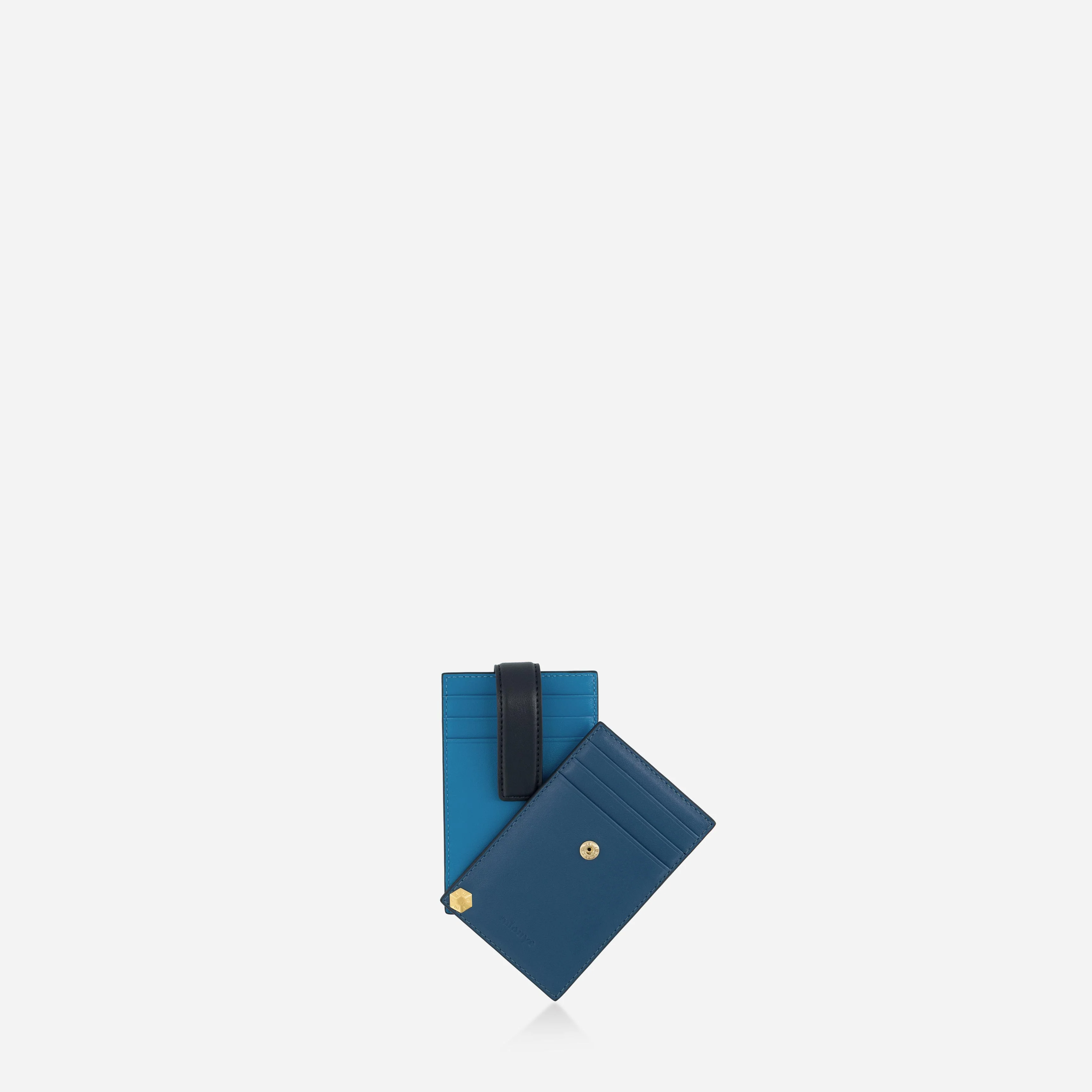 Rotate Cardholder - Ocean