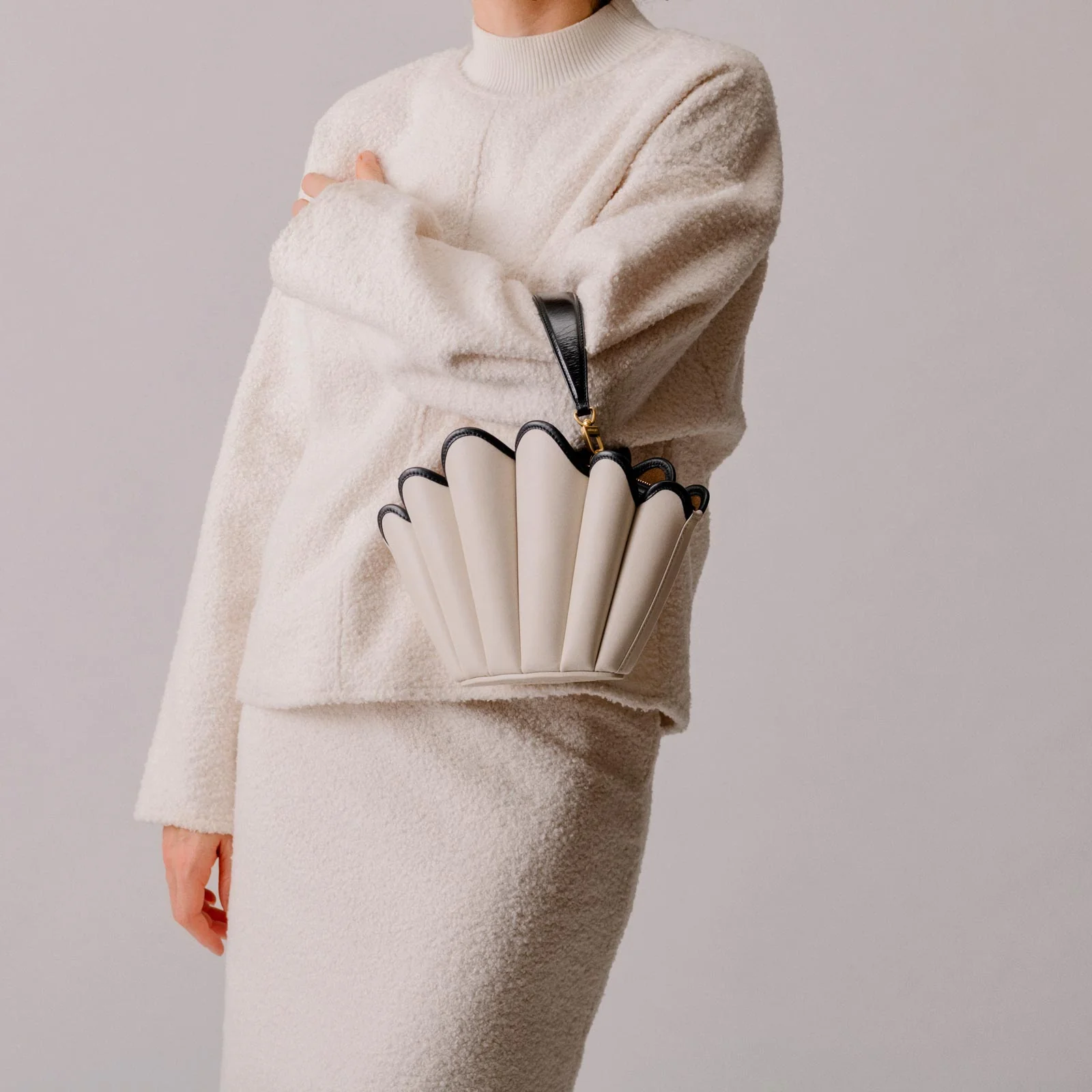 Seashell Crossbody - Butter - Image 6