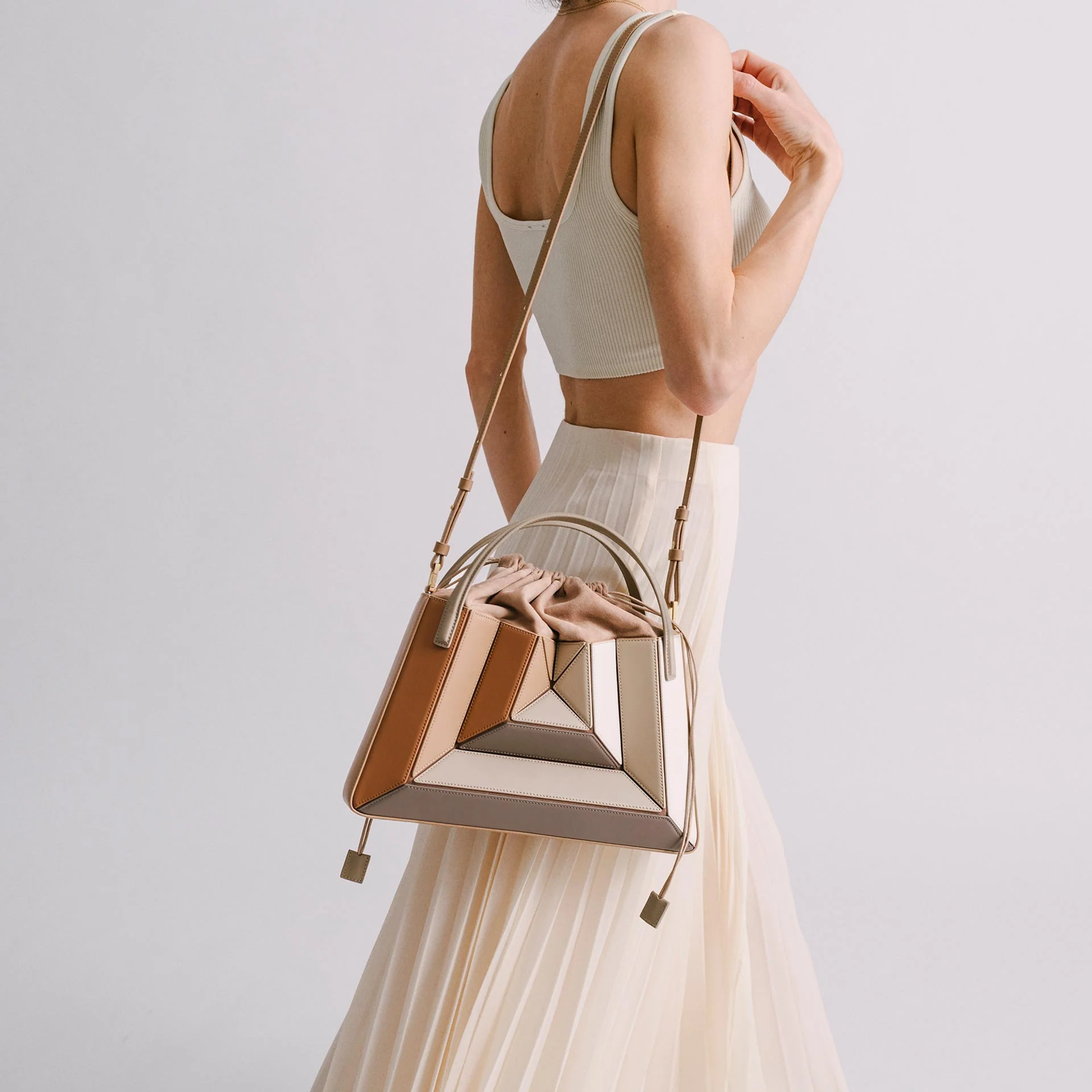 Sera Tote - Milky - Image 7