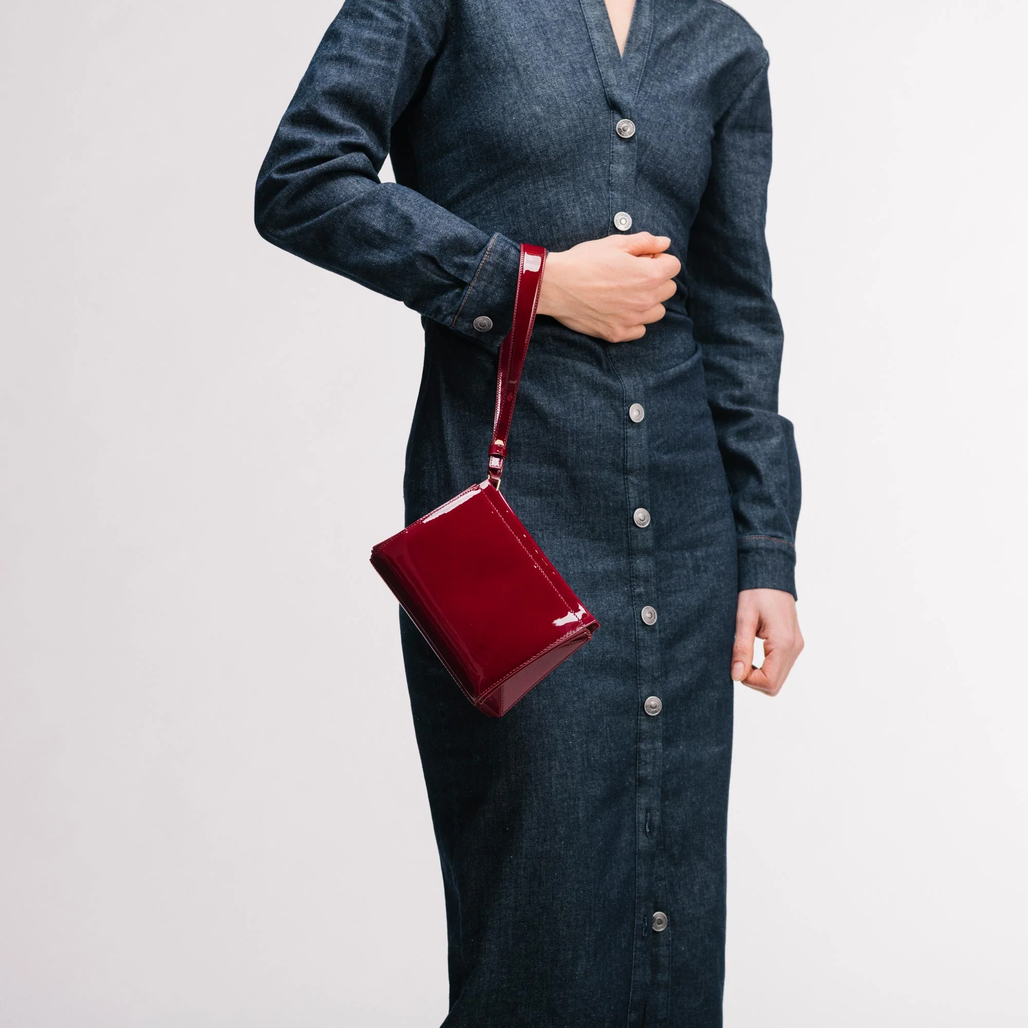 Small Triangle Pouch - Patent Black - Image 9